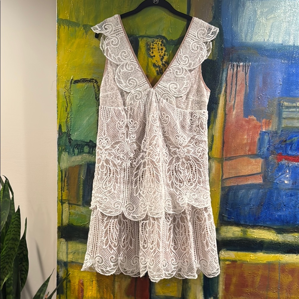 Sugar+Lips Anthropologie Blush Lined White Lace Layers Vneck Dress Sz small